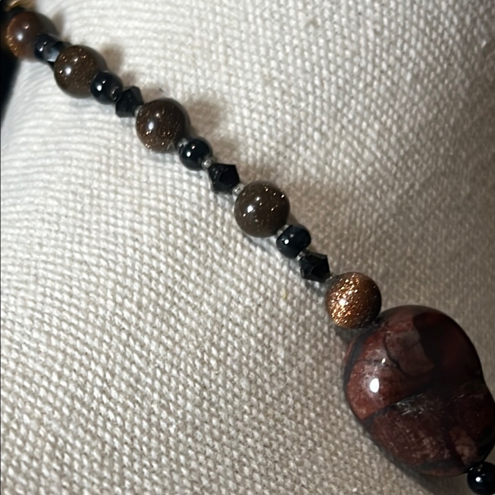 Healing Moss Agate Pendant with Red Jasper & Midnight Sandstone - Picture 5 of 11